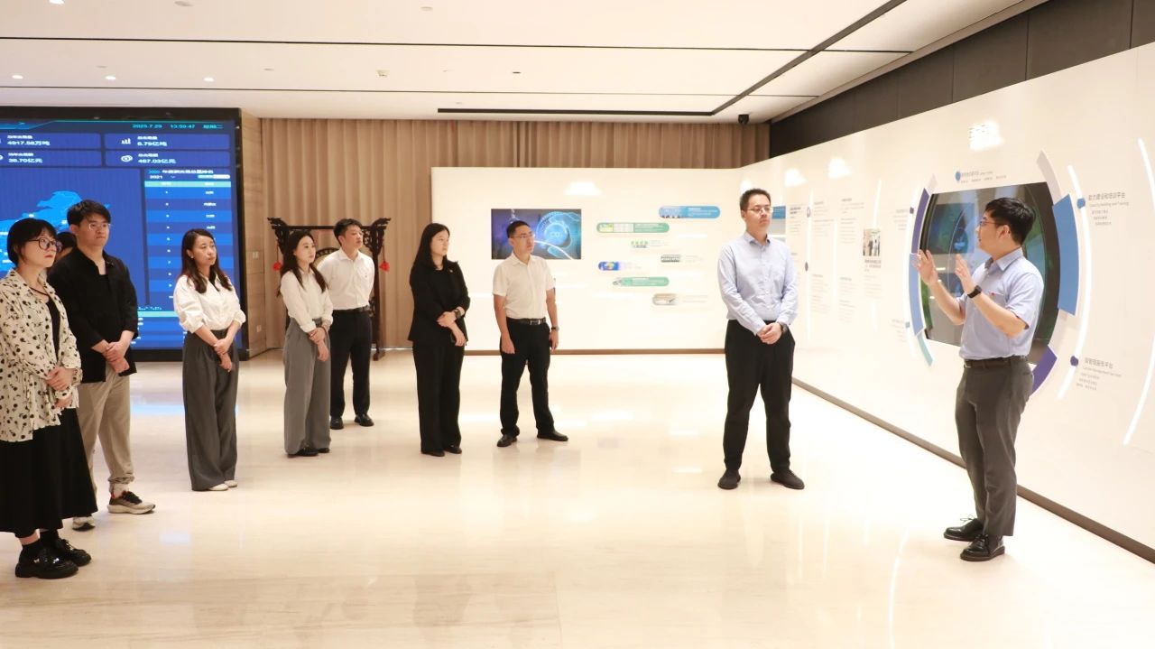 38cd544e480f4290bf31c540be1564e0